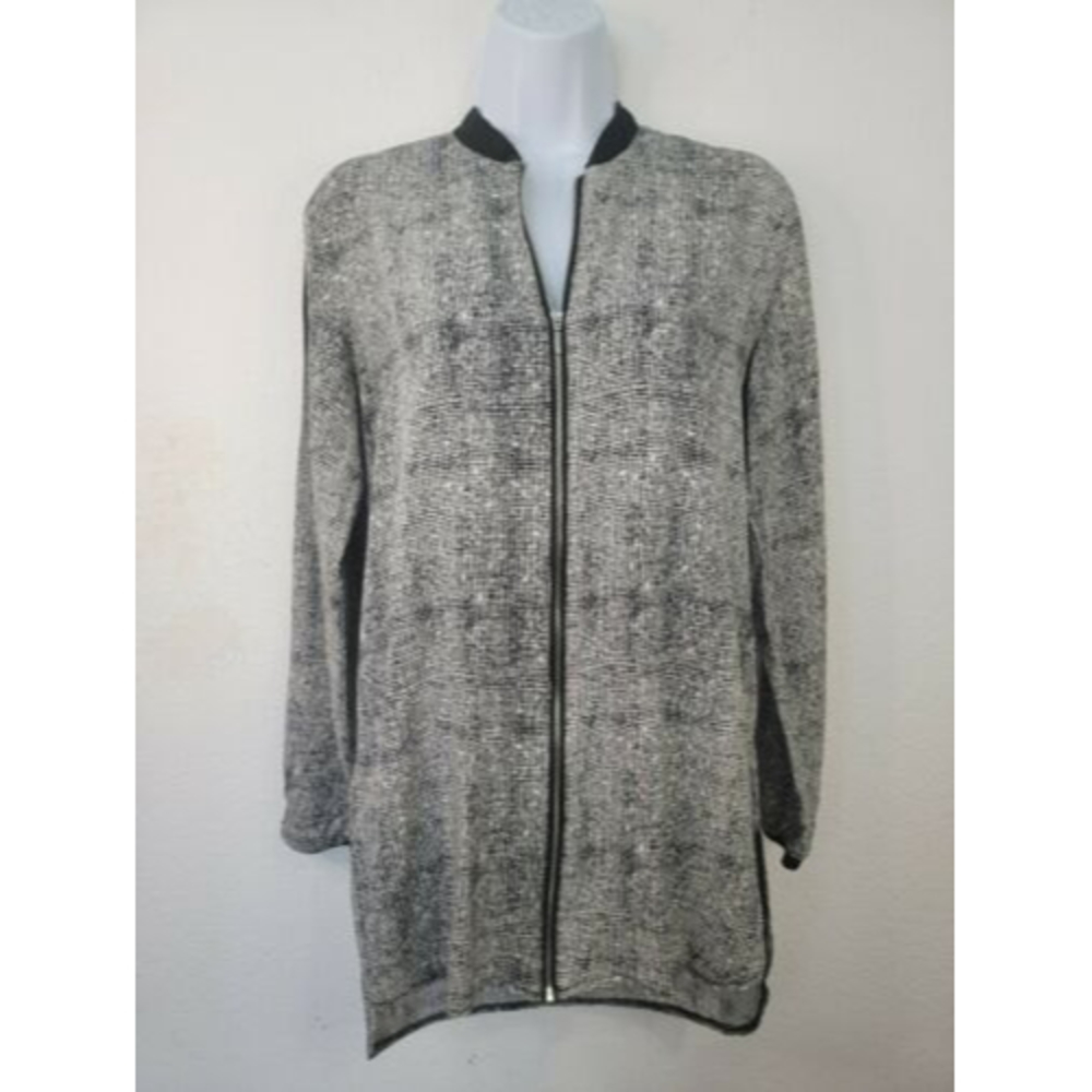 Atmosphere Women's Geometric Print Blouse Top 3/4 sleeve Size 6 Black